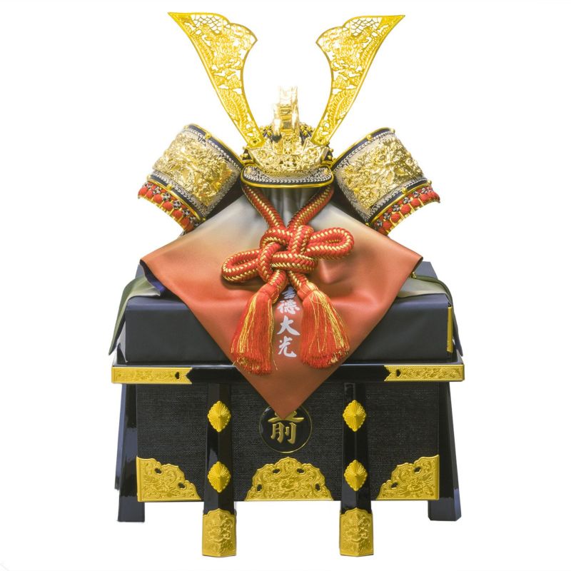 【五月人形】正絹赤絲縅 飛龍之兜13号高床台飾り モダン かわいい 人気 おしゃれ